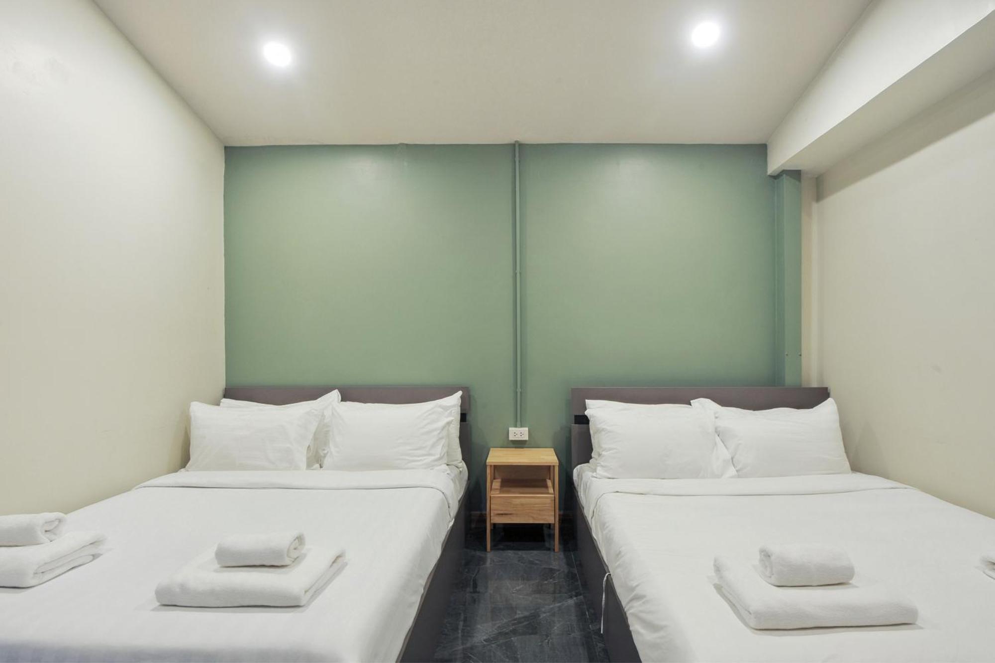 Ployburi Boutique Hotel Chanthaburi Exterior photo